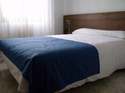 Pension Arroniz Buitenkant foto